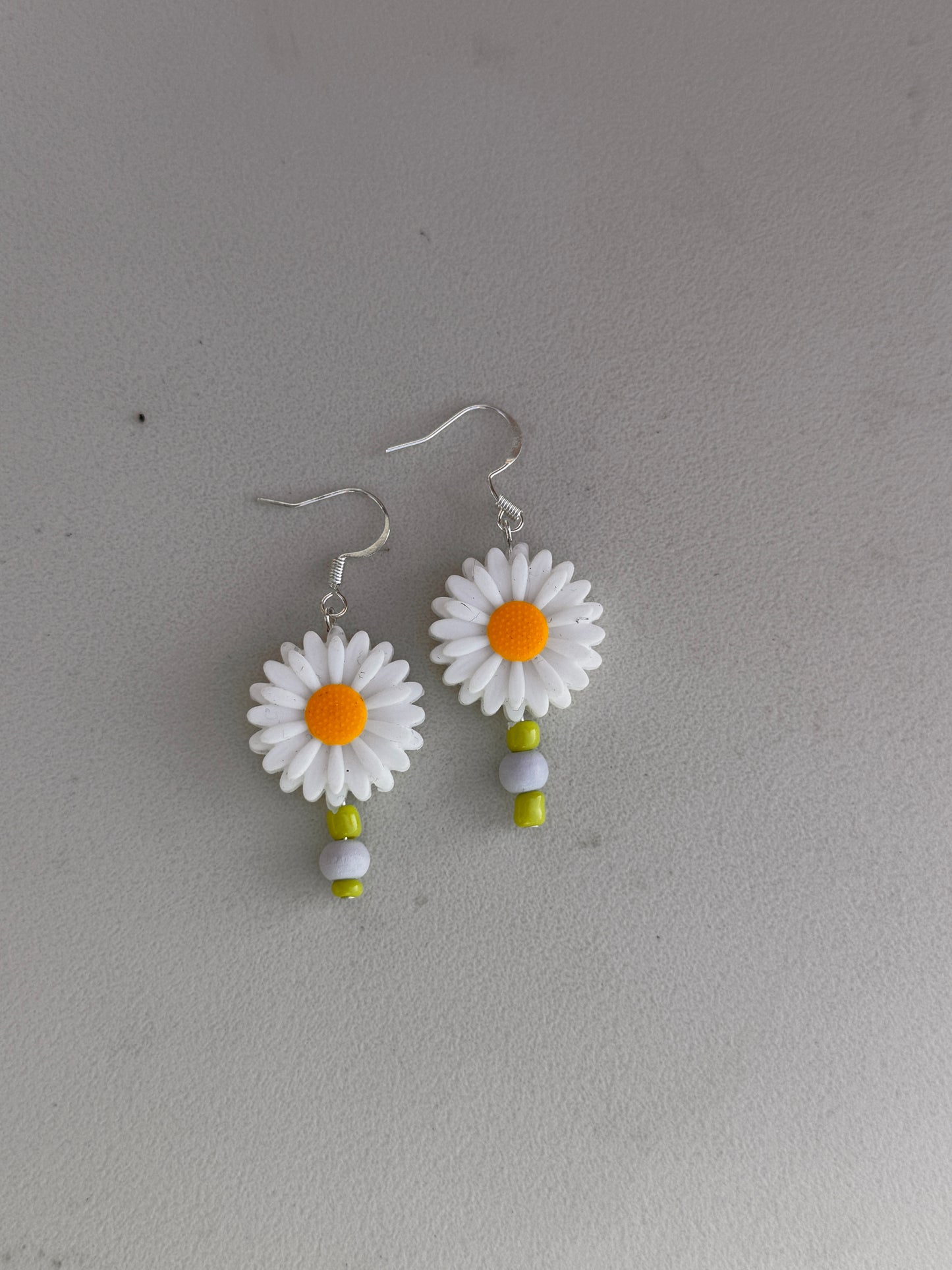 Earrings- daisies