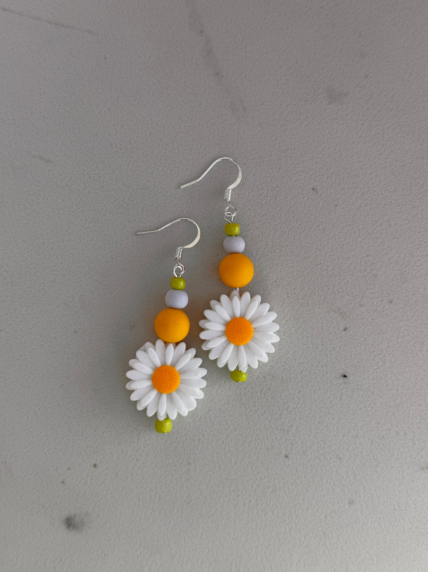 Earrings-daisy