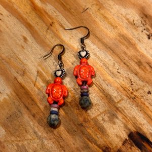 Earrings-turtle-coral color