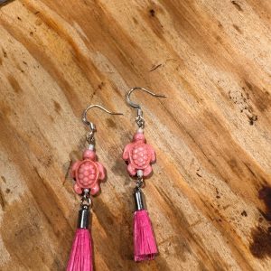 Earrings-turtle-pink tassel
